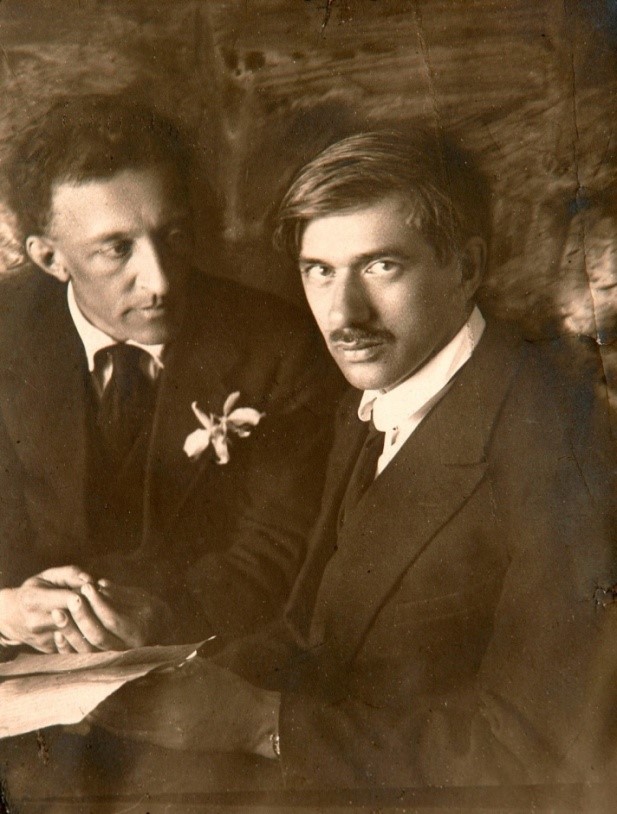 Aleksandr_Blok_i_Korney_Chukovskiy.jpg