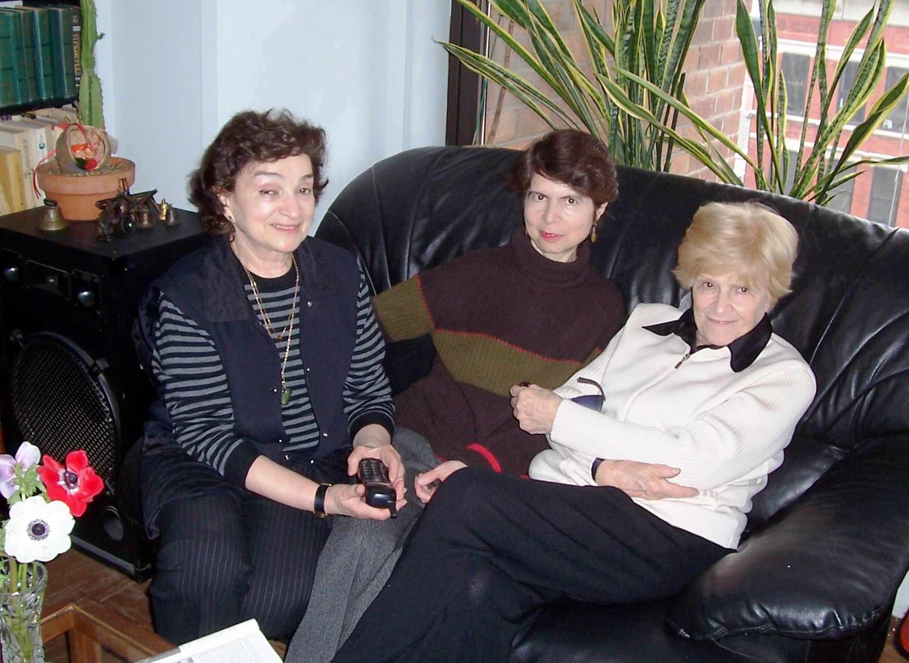 beilina_dobr_chayk_nyc_2005a.jpg